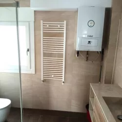 Resultado final de reforma de baño en Valladolid