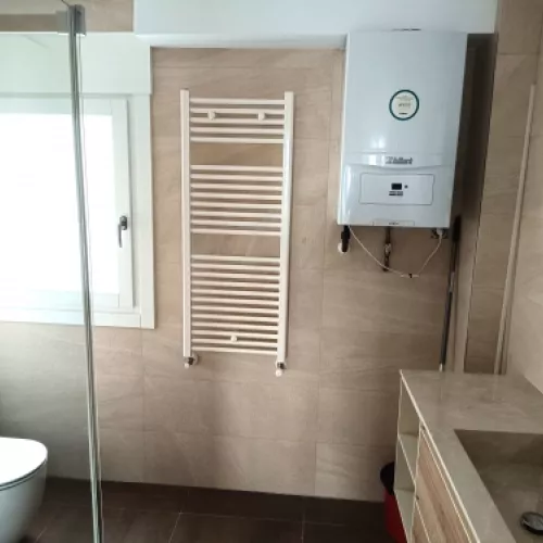 Resultado final de reforma de baño en Valladolid